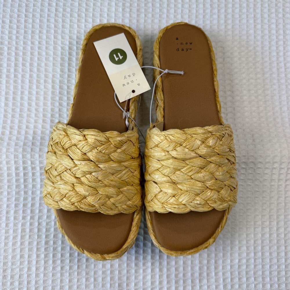 A New Day Casey Braided Raffia Platform Slide Sandals Yellow Straw Womens 11 NWT